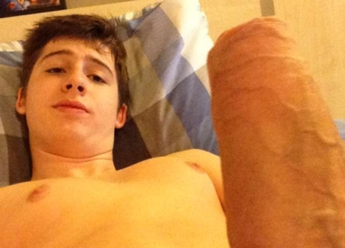 18-year-old-luca-teen-boy-self-pics