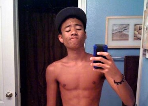 selfpix-latinos-free-and-new