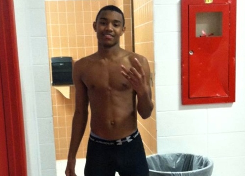 BLACK_BOY_SELFPICS