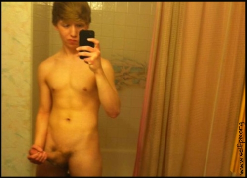 Selfpix-New-Teen-Dick-Pictures Selfpix: New Teen Dick Pictures