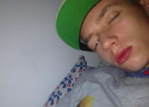 straight-teen-guys-exposed