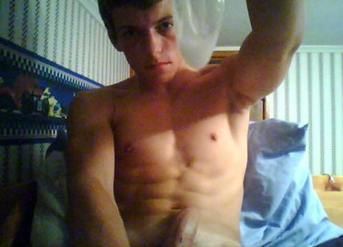 Nude Teen Foto: 18 years boys dick pics for free!